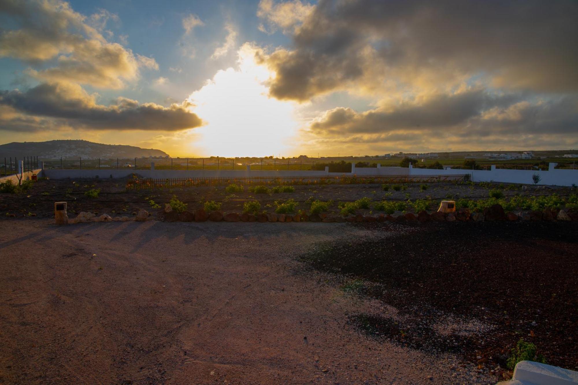 Calma Eco Houses Sunset View Emporio  Buitenkant foto